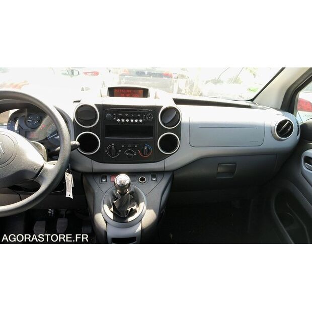 2012 Citroen BERLINGO-47811095