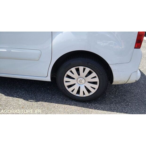 2012 Citroen BERLINGO-47811109