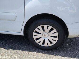 2012-citroen-berlingo-1462119-47811109