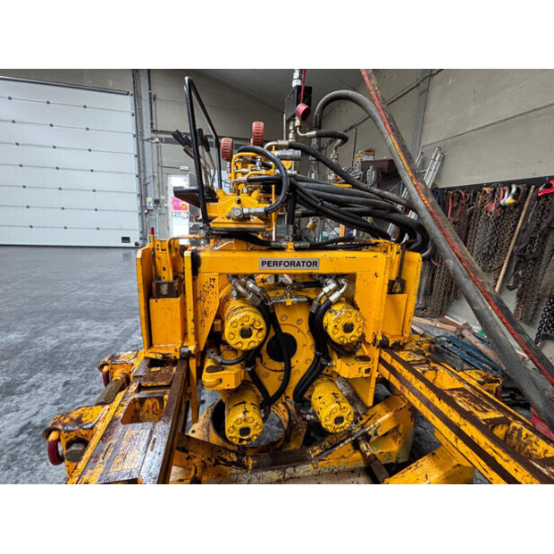 2010 Perforator PBA 85-47814662