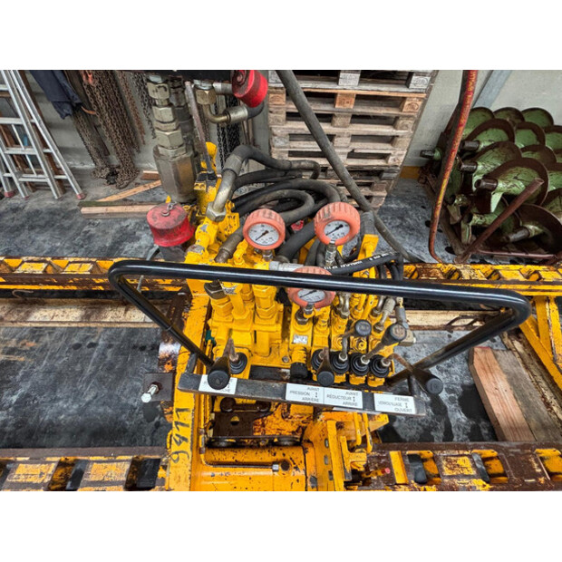 2010 Perforator PBA 85-47814665
