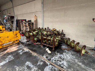 2010-perforator-pba-85-47814667