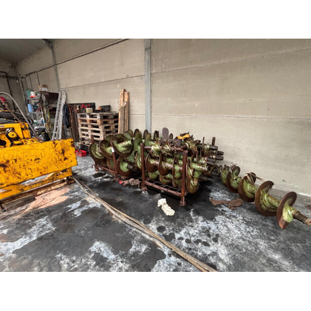 2010 Perforator PBA 85-47814668