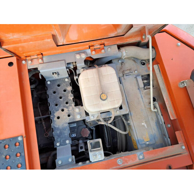 2021 Hitachi ZX225USLC-6-47815523