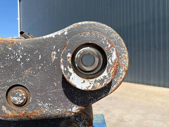 2020-miller-ec290-47815997