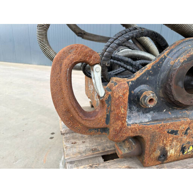 2019 OilQuick OQ70/55-47816109