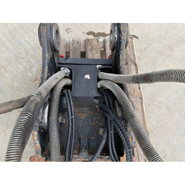 2019 OilQuick OQ70/55-47816116