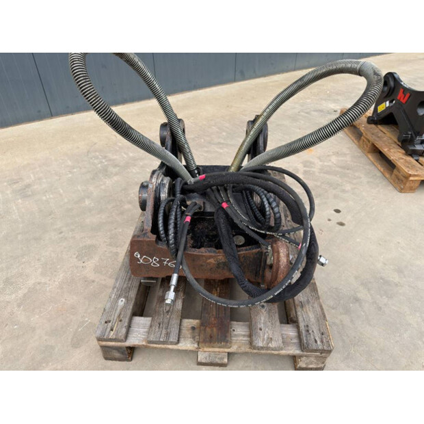 2020 OilQuick OQ70/55-47816154