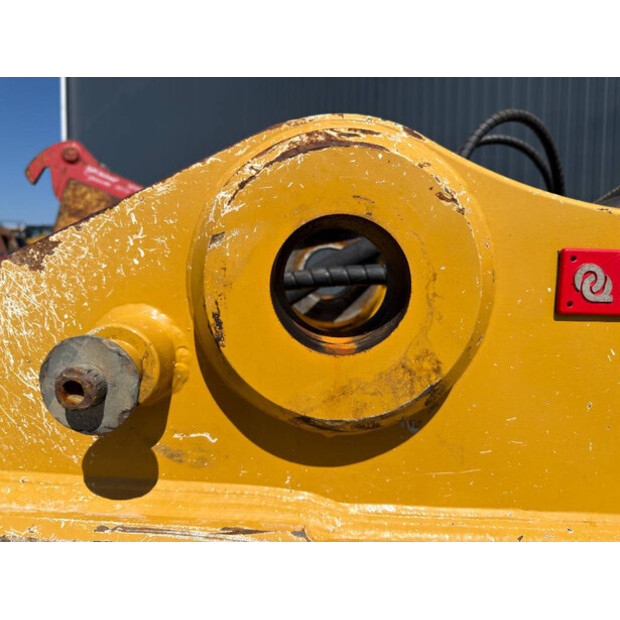 2021 OilQuick OQ80-47816193