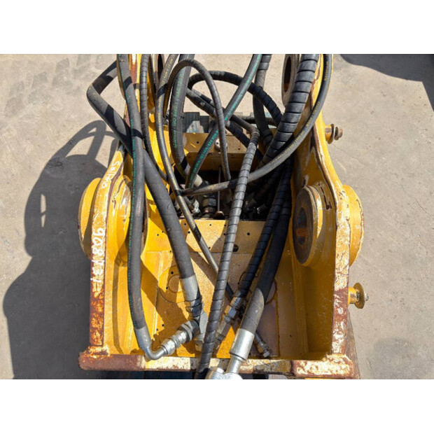 2021 OilQuick OQ80-47816200