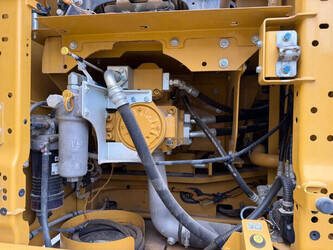 2020-caterpillar-330-07b-47816580