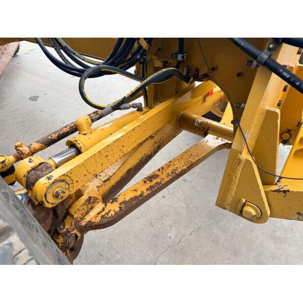 2015 Caterpillar 140M3-47816616