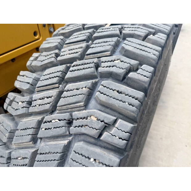 2015 Caterpillar 140M3-47816640