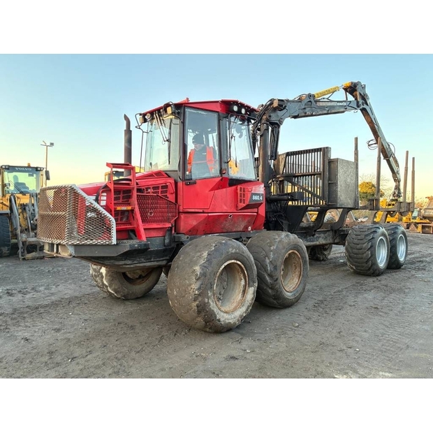 2011 Komatsu 4-47819837