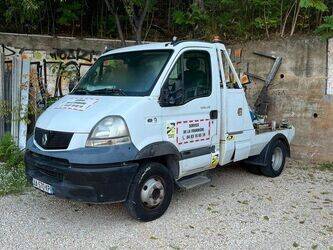2009-renault-mascott-1462867-47827281