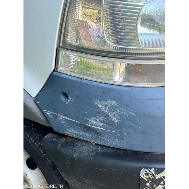 2009 Renault Mascott-47827288