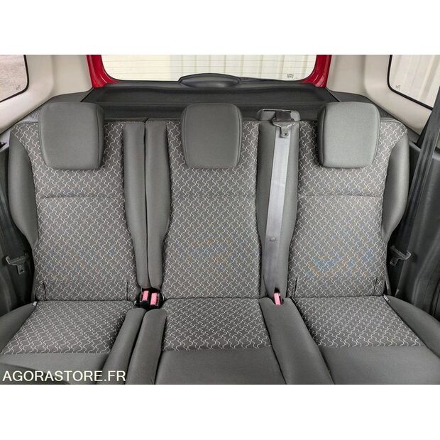 2016 Renault Kangoo-47827493