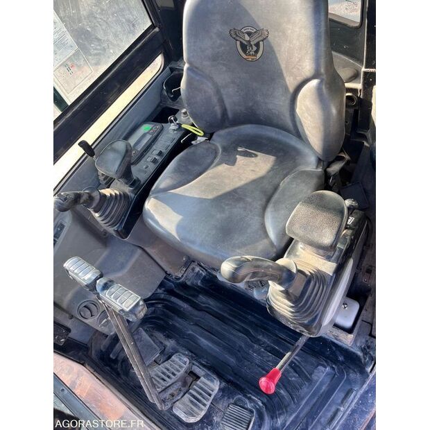 2019 CASE CX26C-47827740