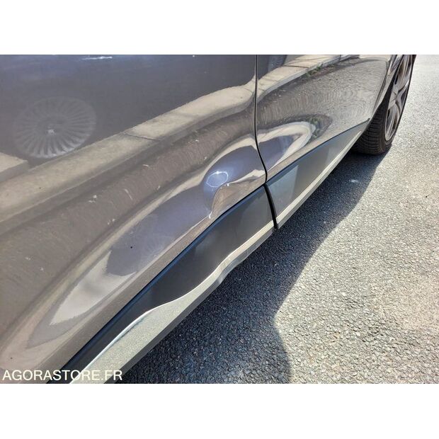 2014 Renault Clio-47827778