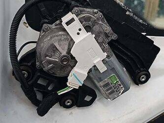 2012-peugeot-expert-1462894-47828041