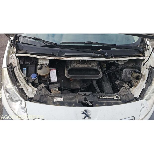 2012 Peugeot Expert-47828042