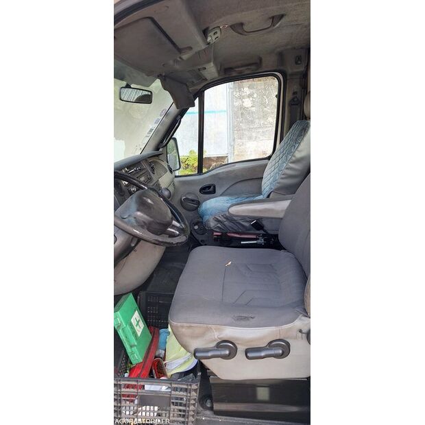 2009 Renault Mascott-47828059