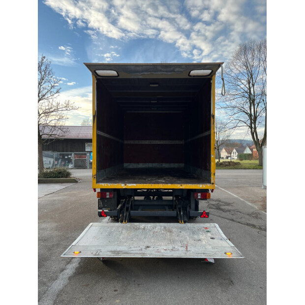 1994 JUNGE OTHERS-47831552