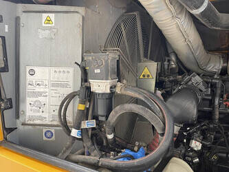 2022-doosan-12-205-47831928
