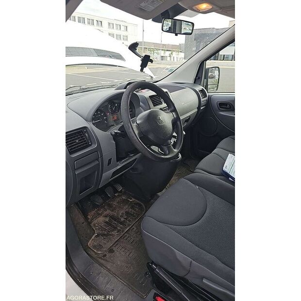 2012 Peugeot Expert-47842064