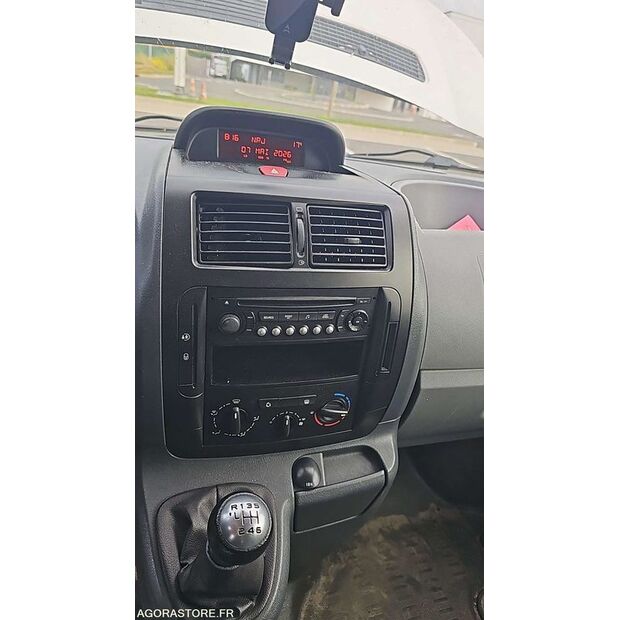 2012 Peugeot Expert-47842066
