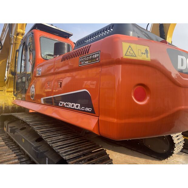 2025 Doosan DX300LC-9C-47846232