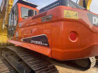 Image de PELLETEUSES SUR CHENILLES 2025 Doosan DX300LC-9C