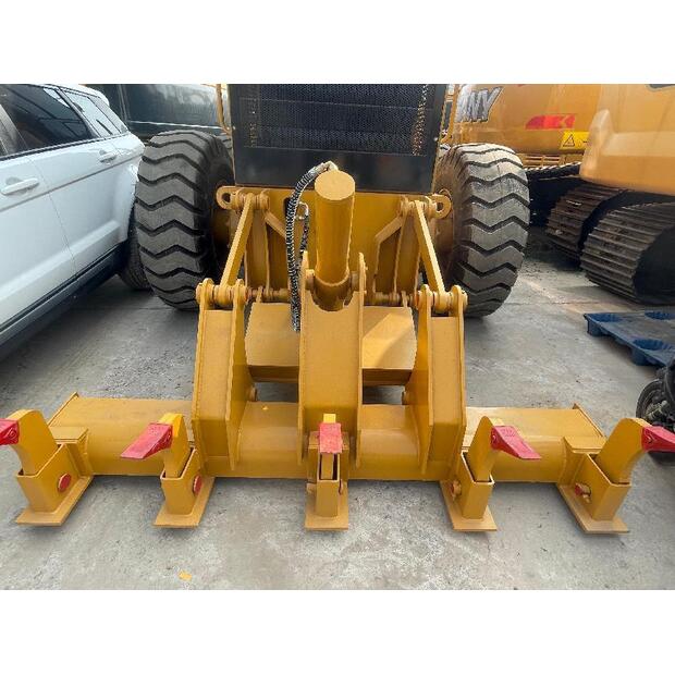 2025 Caterpillar 140K-47849270