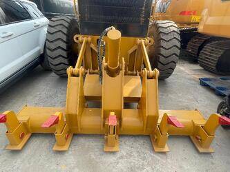 2025-caterpillar-140k-1462959-47849270