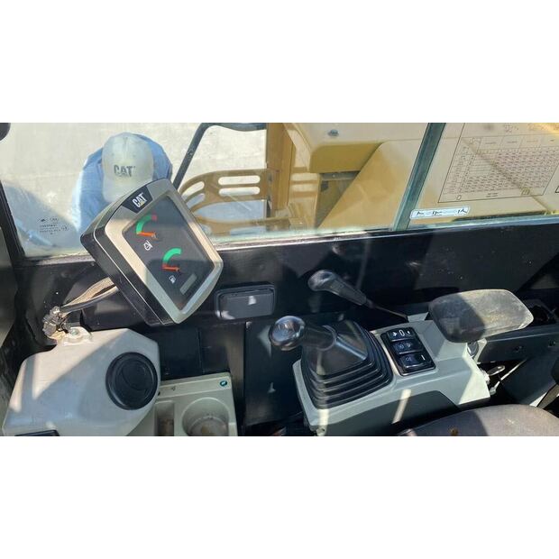 2025 كاتربيلر 305.5E2-47849283