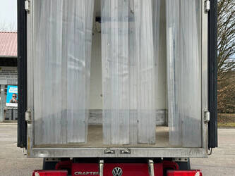 2015-volkswagen-crafter-35-1462962-47849354