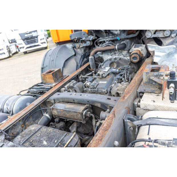 2004 Scania 124G.420-47849386