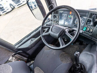 2004-scania-124g-420-1278345-47849393