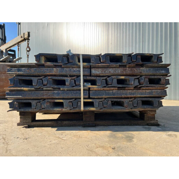2026 Caterpillar 330C / 330D / 336D / 336E / 336F Shoes-47849716
