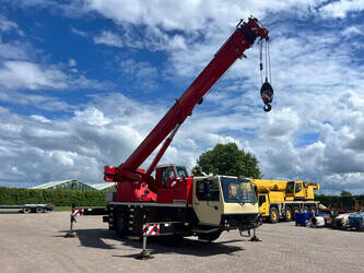 2017-liebherr-ltm-1040-2-1-1395333-47851156