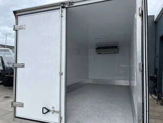2024-mercedes-benz-atego-1725-1463006-47851297