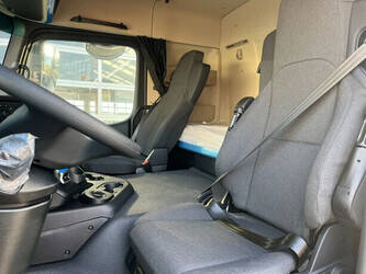 2025-mercedes-benz-actros-4048s-1463007-47851328