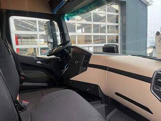 2025-mercedes-benz-actros-2045-s-1463017-47851639
