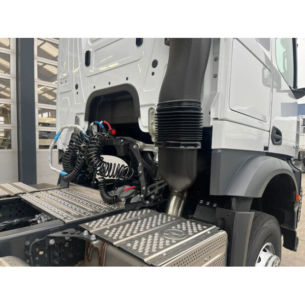 2025 مرسيدس بنز Actros 2045 S-47851646