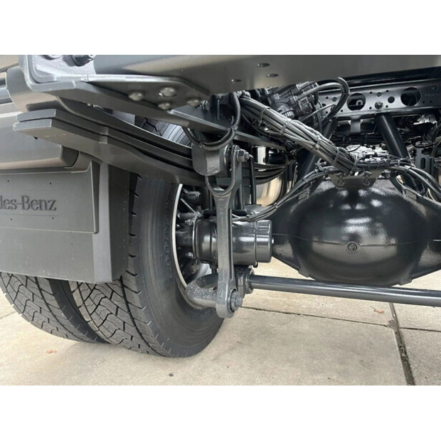 2025 مرسيدس بنز Actros 2045 S-47851647