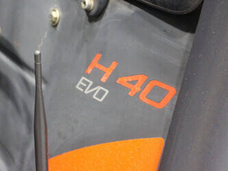 2016-linde-h40t-02-47851954