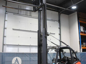 2016-linde-h40t-02-47851974