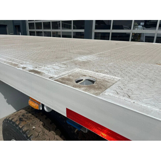 2024 CIMC 3-axle Flatbed Semi-trailer-47851990