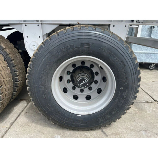 2024 CIMC 3-axle Flatbed Semi-trailer-47851992