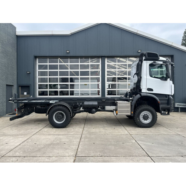 2026 مرسيدس بنز Arocs 1836 AK 4x4 Container Chassis-47852292